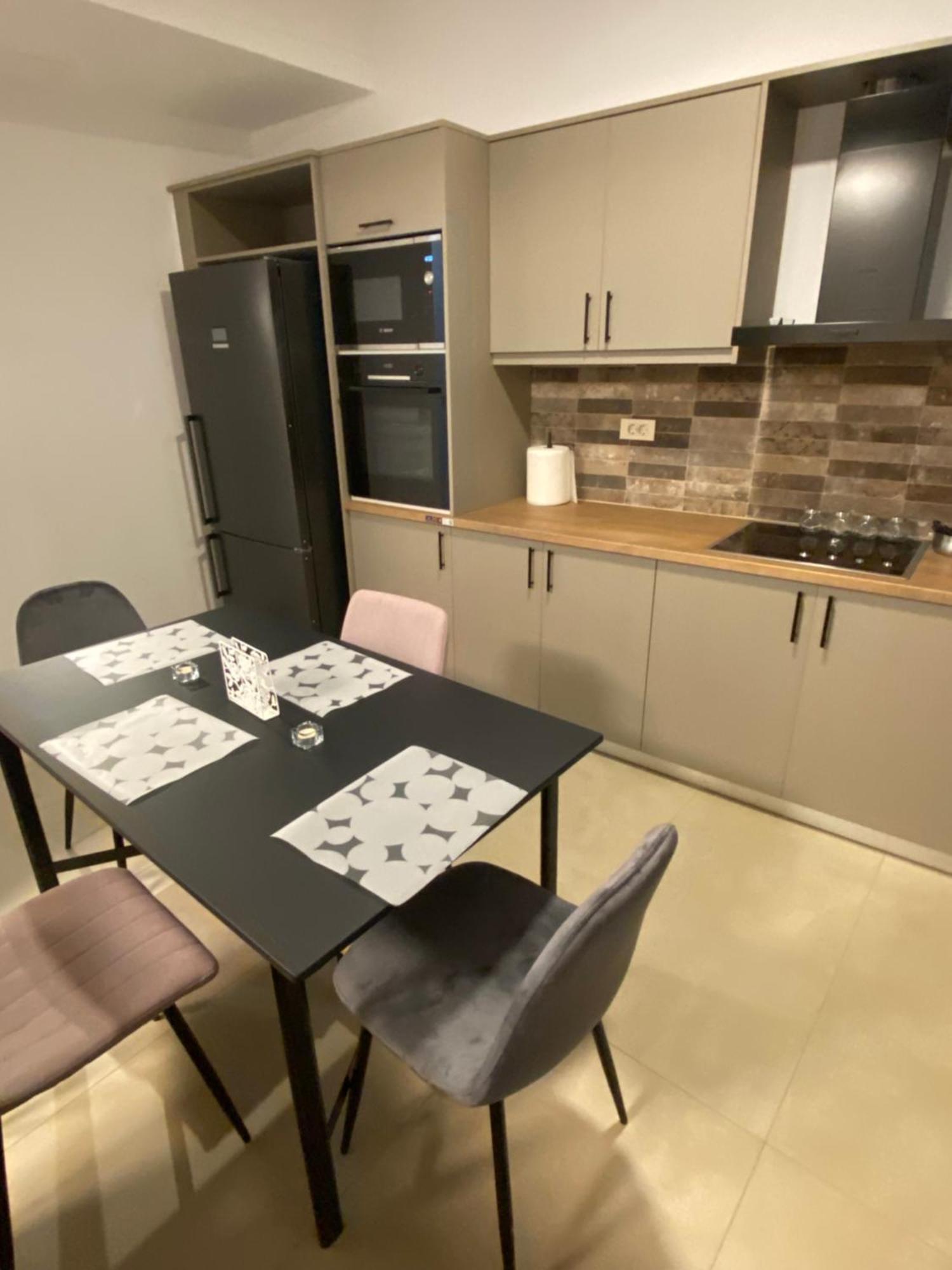 Helens House Apartment *